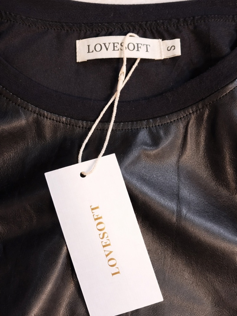 NWT Love Soft Faux Leather Tank Top Black Sleeveless Vegan Leather Chic Edgy - Picture 3 of 3